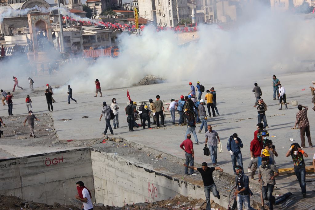 Taksim'e polis müdahalesi