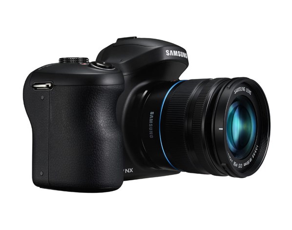 Samsung Galaxy NX kamerasını tanıttı