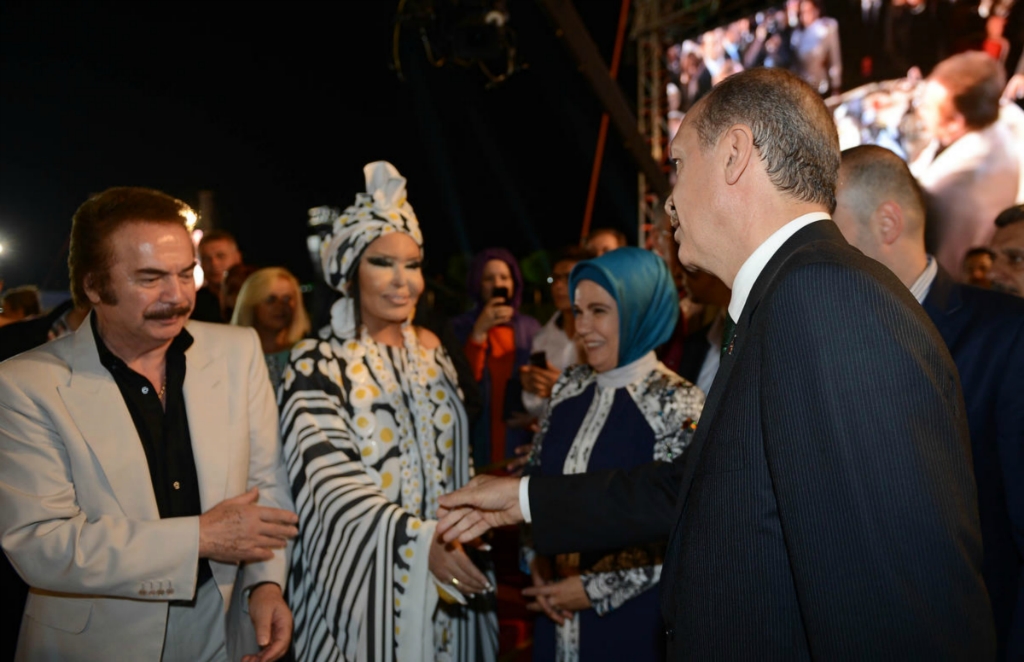 Başbakan Erdoğan, İBB'nin iftarına katıldı