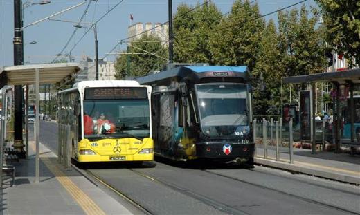 
İstanbul'da tramvay durdu