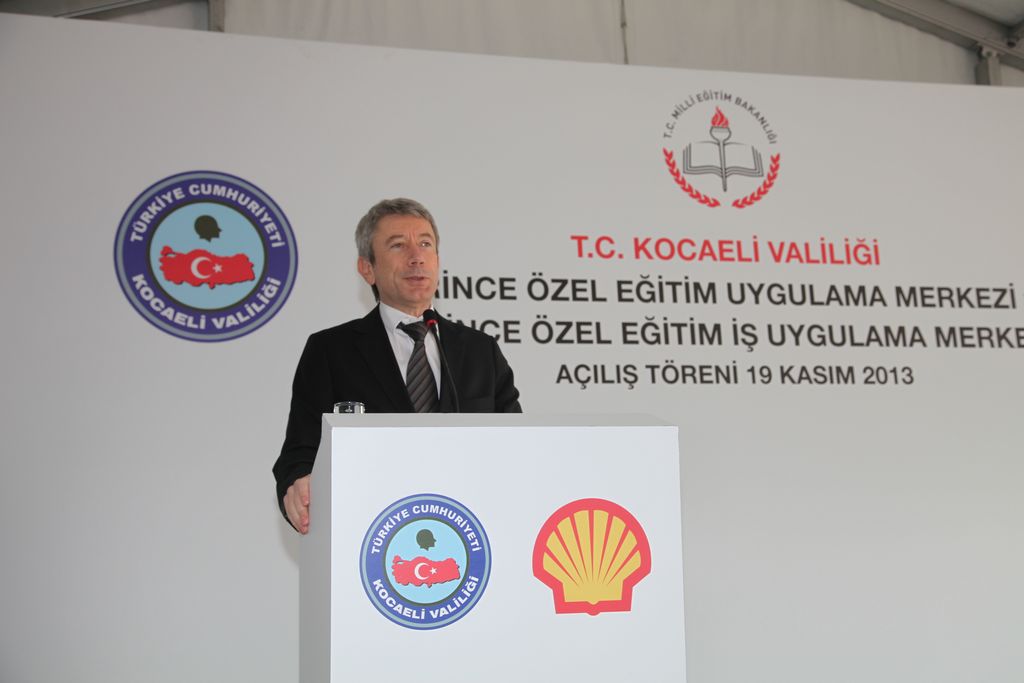 Shell’in okul açılışı 