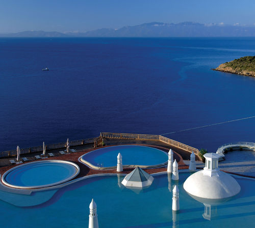 Bodrum'daki Kempinski Hotel Barbaros Bay satılık