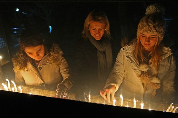 Hristiyan alemi Noel'i kutladı