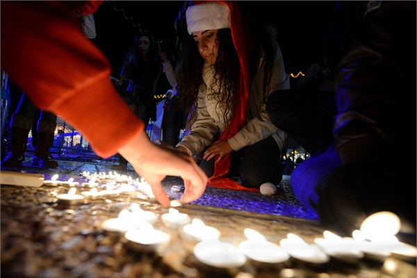 Hristiyan alemi Noel'i kutladı