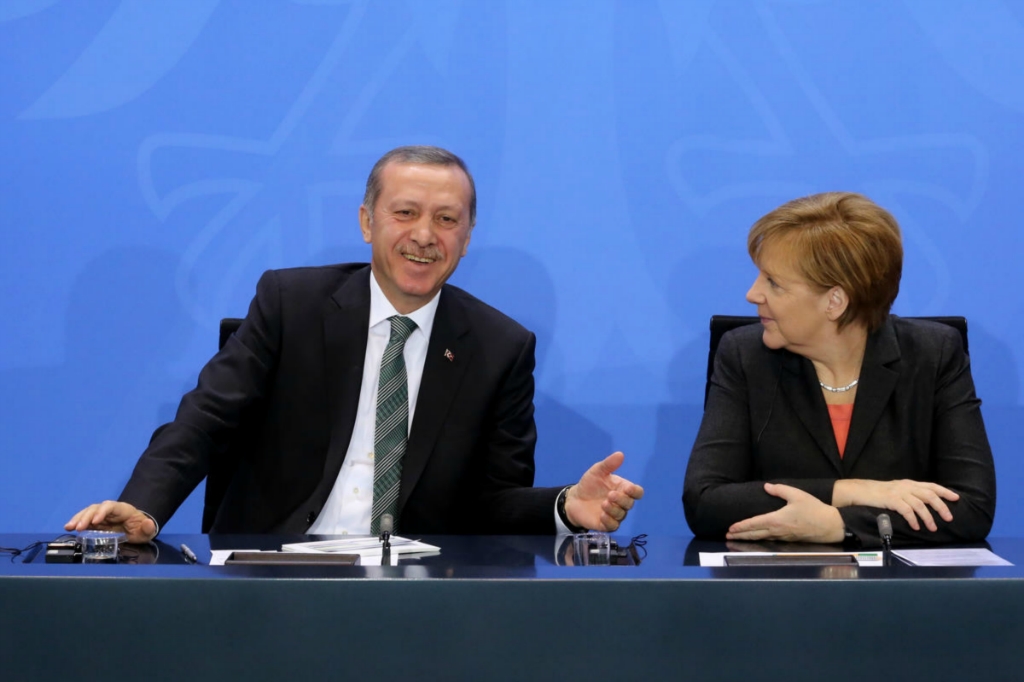 Erdoğan ve Merkel görüşmesinden ilginç kareler