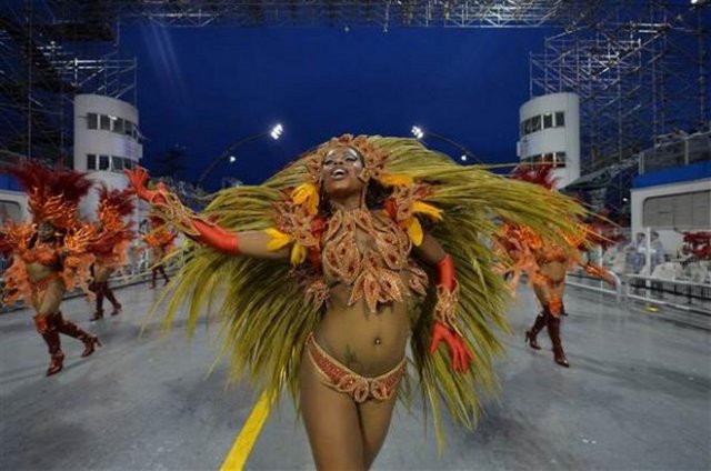 İşte dört gözle beklenen Rio Karnavalı 
