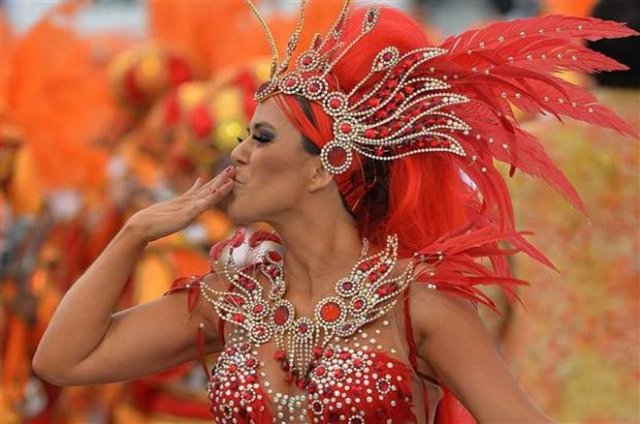 İşte dört gözle beklenen Rio Karnavalı 
