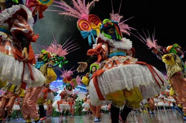 İşte dört gözle beklenen Rio Karnavalı 
