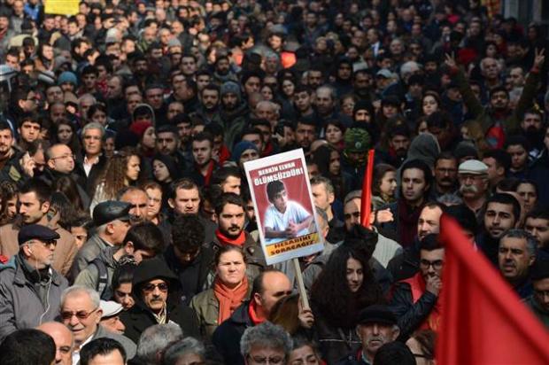 İstanbul Berkin Elvan'ı böyle uğurluyor