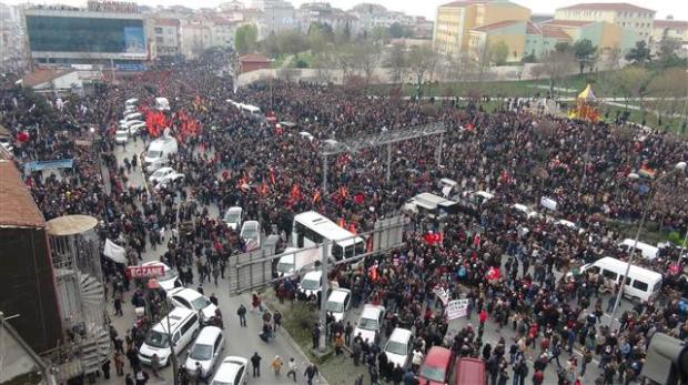 İstanbul Berkin Elvan'ı böyle uğurluyor