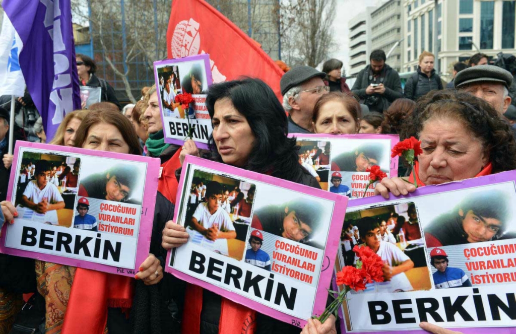 İstanbul Berkin Elvan'ı böyle uğurluyor