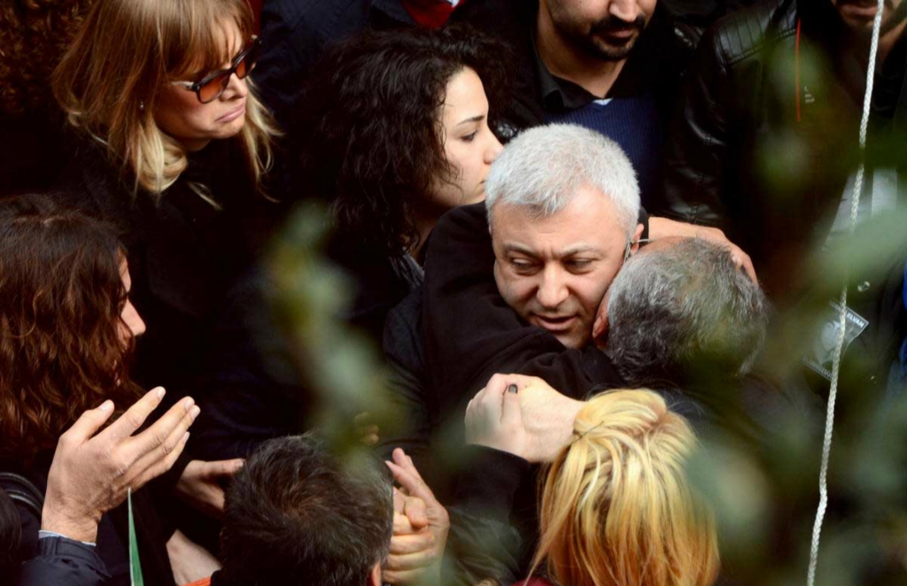 İstanbul Berkin Elvan'ı böyle uğurluyor