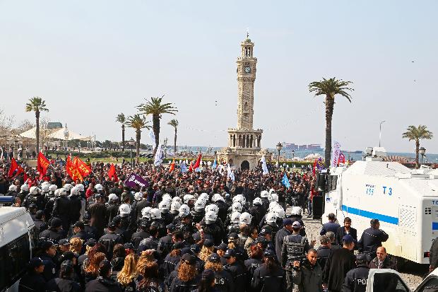 İstanbul Berkin Elvan'ı böyle uğurluyor