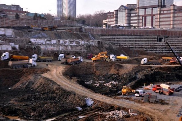 Arena yükseliyor!
