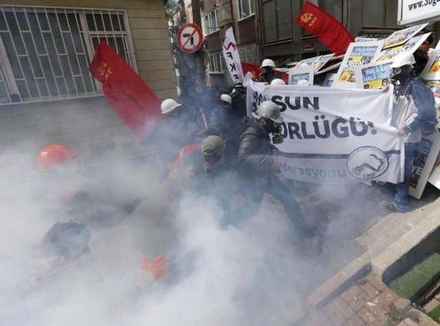 Dünya 1 Mayıs'ı böyle gördü
