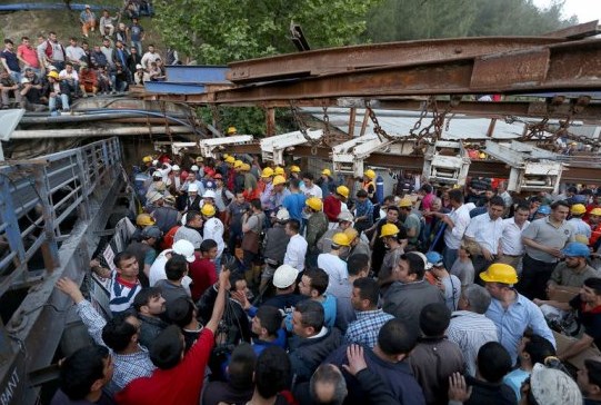 Soma perişan, Türkiye yasta