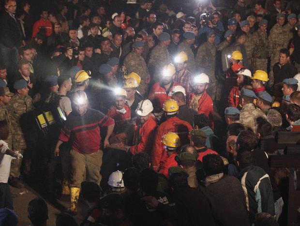 Soma faciasına ünlü isimlerin ilk tepkisi 2014