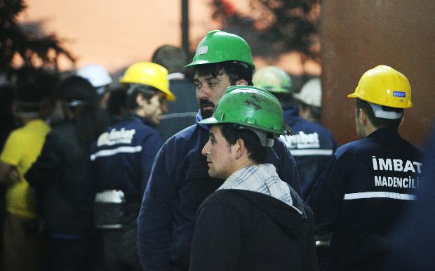 Soma'daki madende işçilere ait depodan fotoğraflar