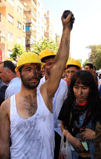 Türkiye Soma için birleşti