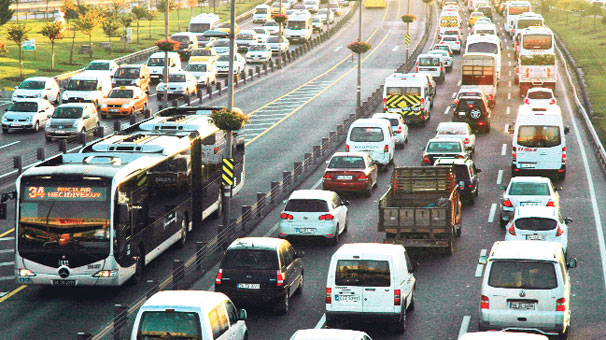 İstanbul'da en çok kaza bu yollarda oluyor!