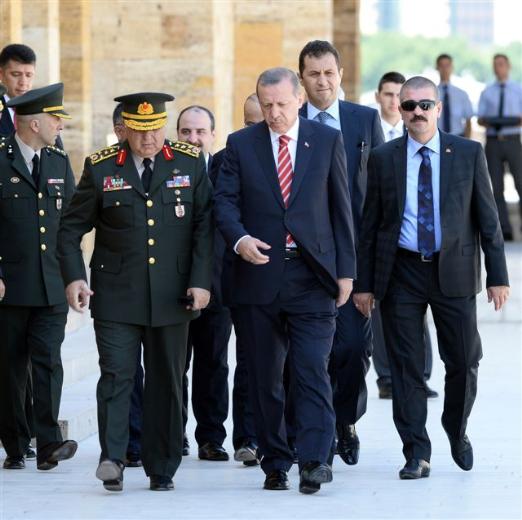 YAŞ üyeleri Anıtkabir'i ziyaret etti