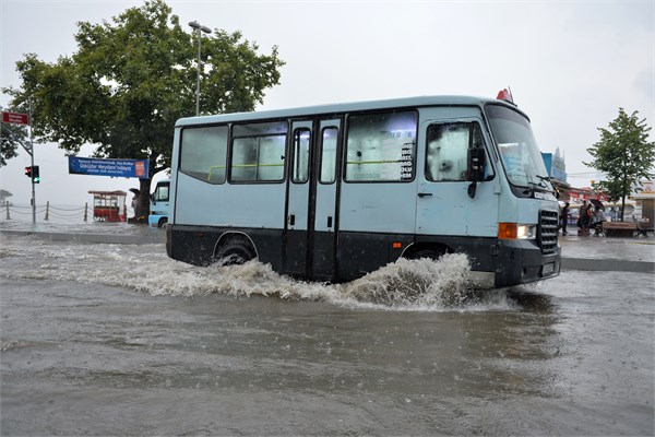 İstanbul'dan sağanak manzaraları
