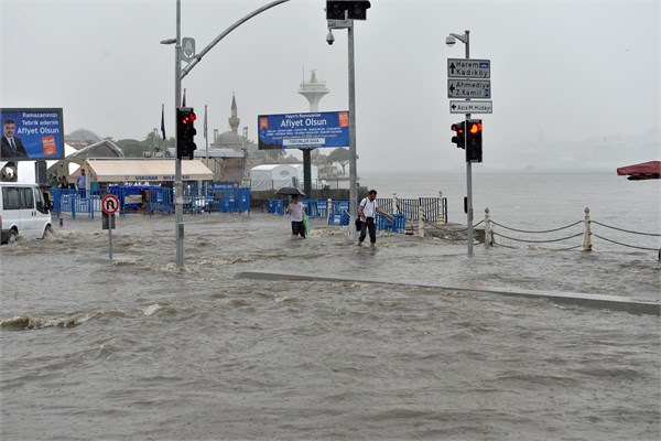 İstanbul'dan sağanak manzaraları
