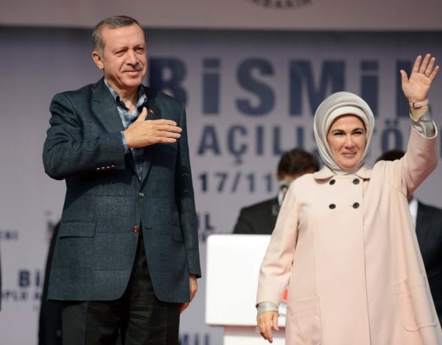 Türkiye'nin yeni First Lady'si Emine Erdoğan
