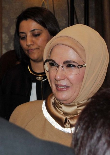 Türkiye'nin yeni First Lady'si Emine Erdoğan
