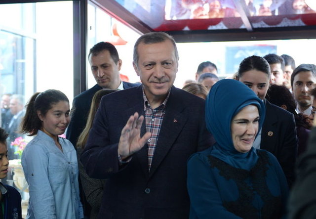 Türkiye'nin yeni First Lady'si Emine Erdoğan
