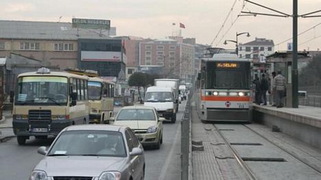 İşte Türkiye'nin En Büyük Müteahhitleri...