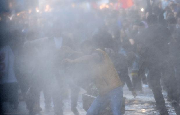 Yurtta Kobani protestosu