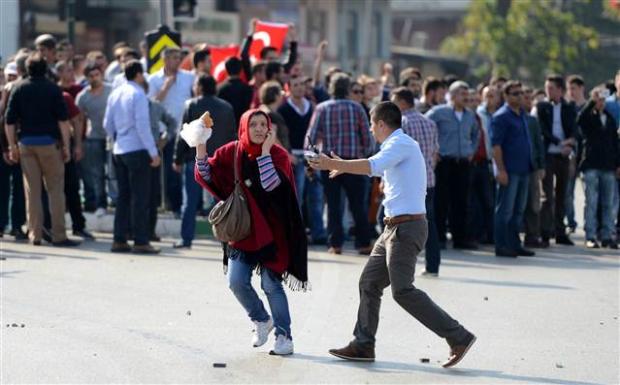 Yurtta Kobani protestosu