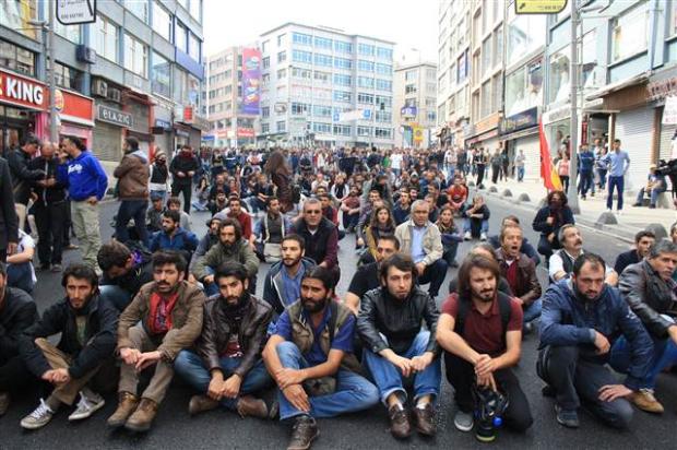 Yurtta Kobani protestosu