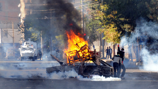 Yurtta Kobani gerginliği!
