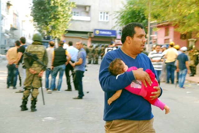 Yurtta Kobani gerginliği!
