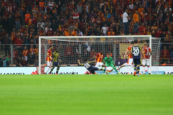 Derbi sonrası sosyal medya sallandı