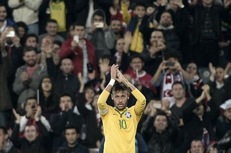 Neymar sosyal medyayı salladı
