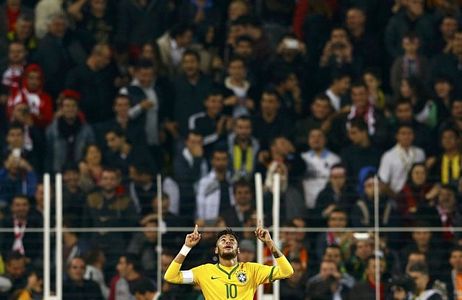 Neymar sosyal medyayı salladı
