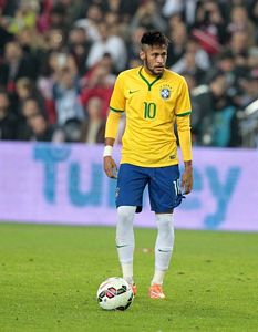 Neymar sosyal medyayı salladı
