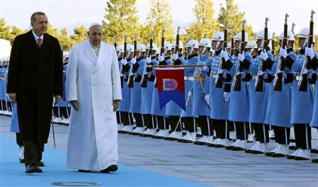 Papa'nın Türkiye ziyaretinde bir ilk