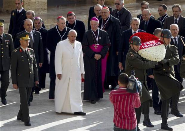 Papa'nın Türkiye ziyaretinde bir ilk