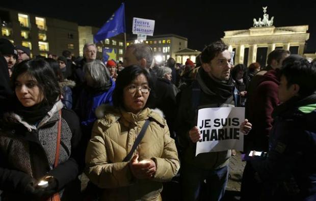 Paris'te dev protesto!