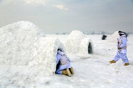 Komandoların nefes kesen kış eğitimi
