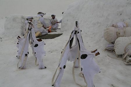 Komandoların nefes kesen kış eğitimi
