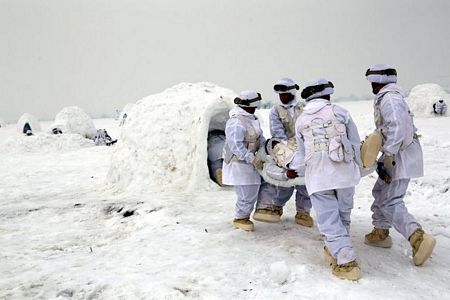 Komandoların nefes kesen kış eğitimi
