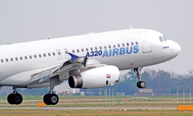 Düşen uçak Airbus 320 modelinin görüntüleri

