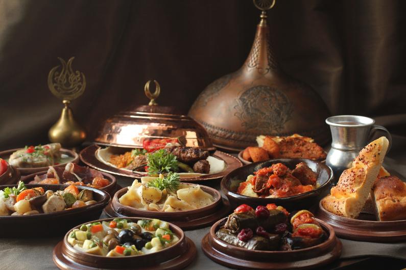 İstanbul'da iftar ne kadar 2015
