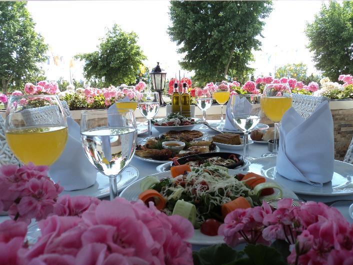 İstanbul'da iftar ne kadar 2015
