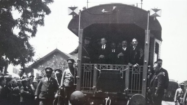 Atatürk'ün ilk kez yayınlanan fotoğrafları